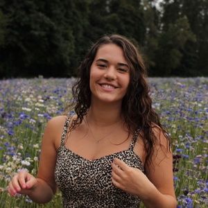 Meet your Posher, Josie